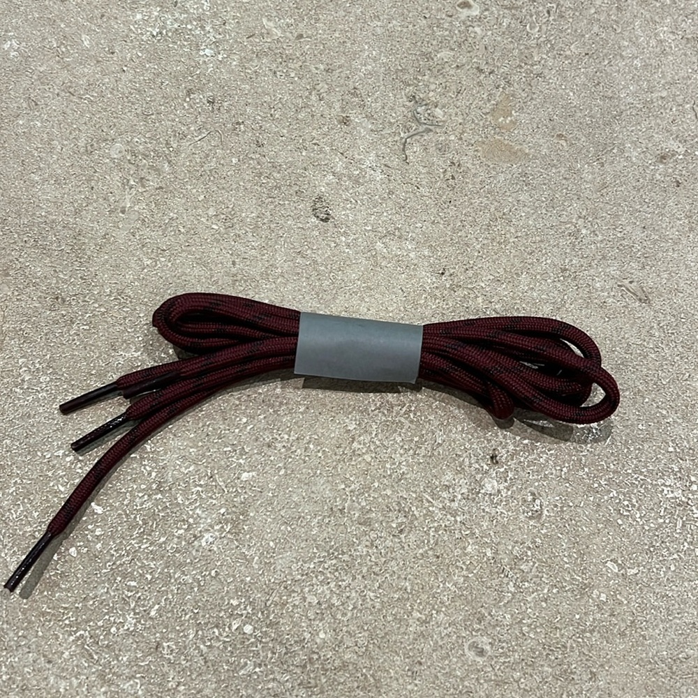 Balenciaga burgundy-black shoe laces